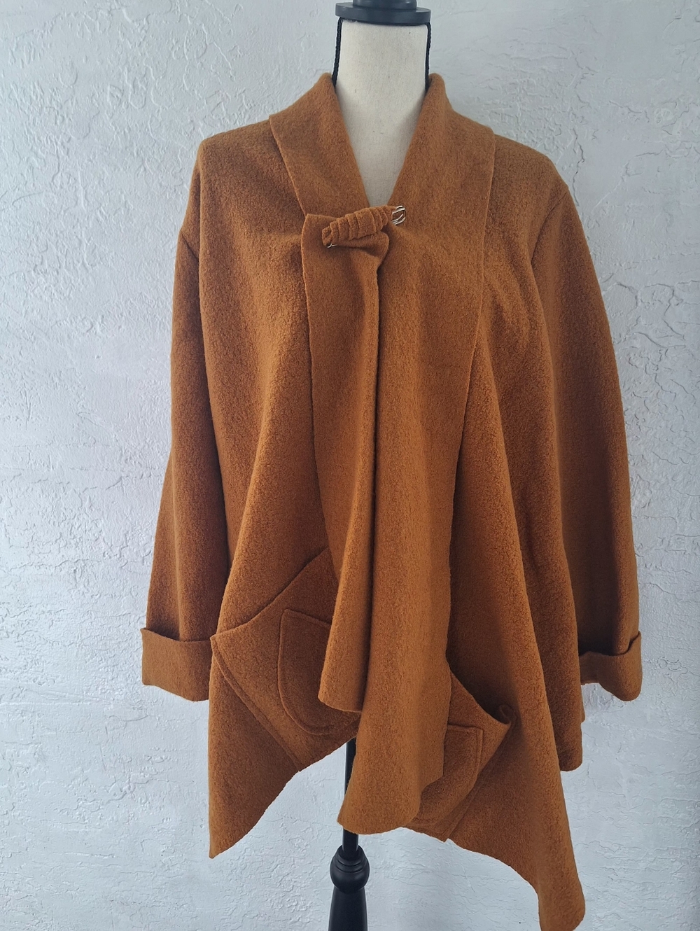 Eva Tralala Asymmetrical Boucle 100% Wool Swing Coatigan Poncho Sweater In Camel